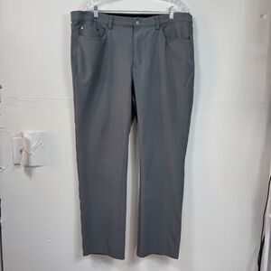 GREG NORMAN GOLF Dress Chino Pants Men’s Size 38 x 30 Gray Flat Front Stretch